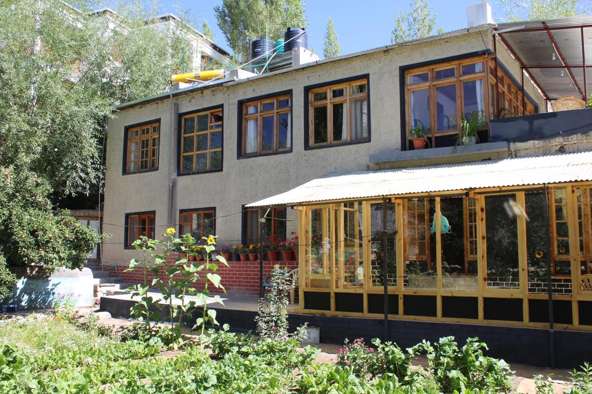 Karma Lodge Leh Exterior foto