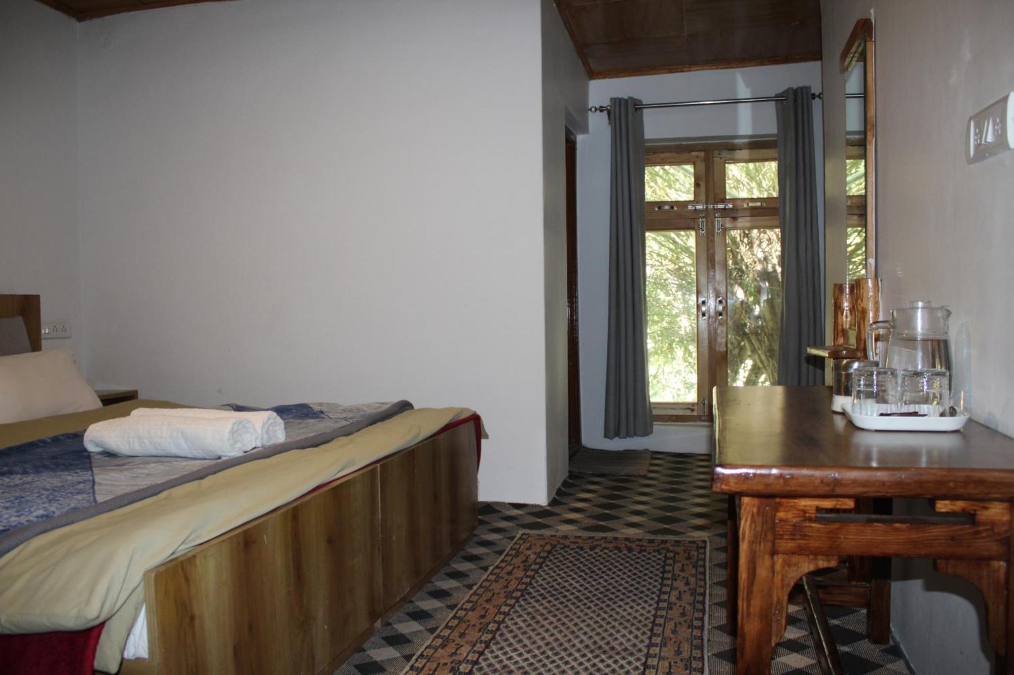 Karma Lodge Leh Exterior foto
